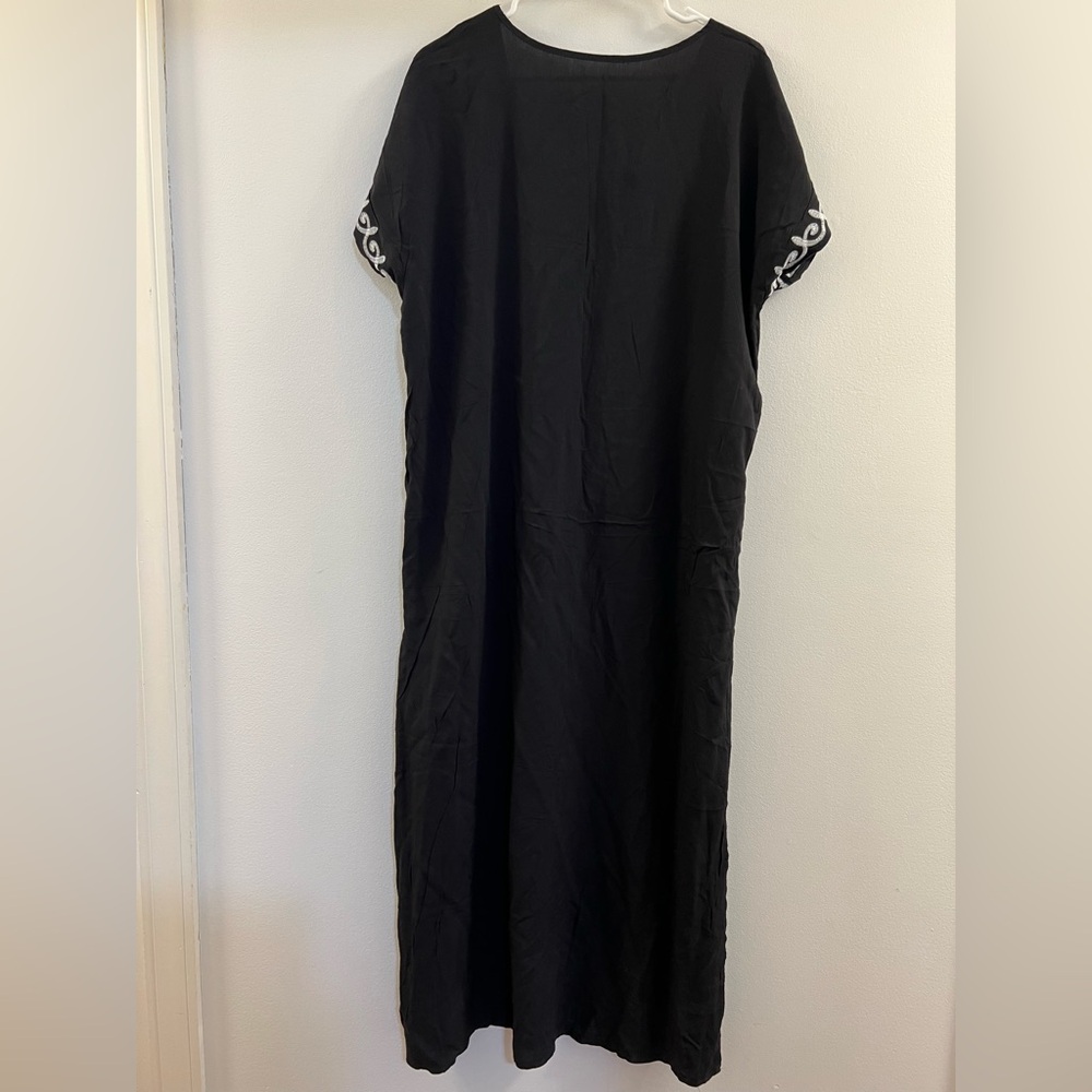 Floral Embroidered V-Neck Swimsuit Cover-Up Kaftan Dress - Picture 13 of 16